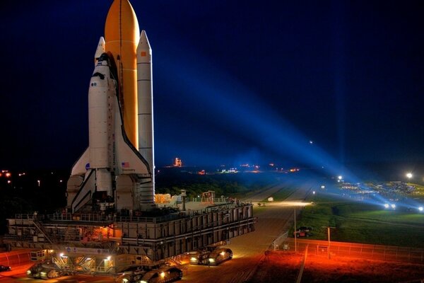 Launch of the shuttle from the spaceport