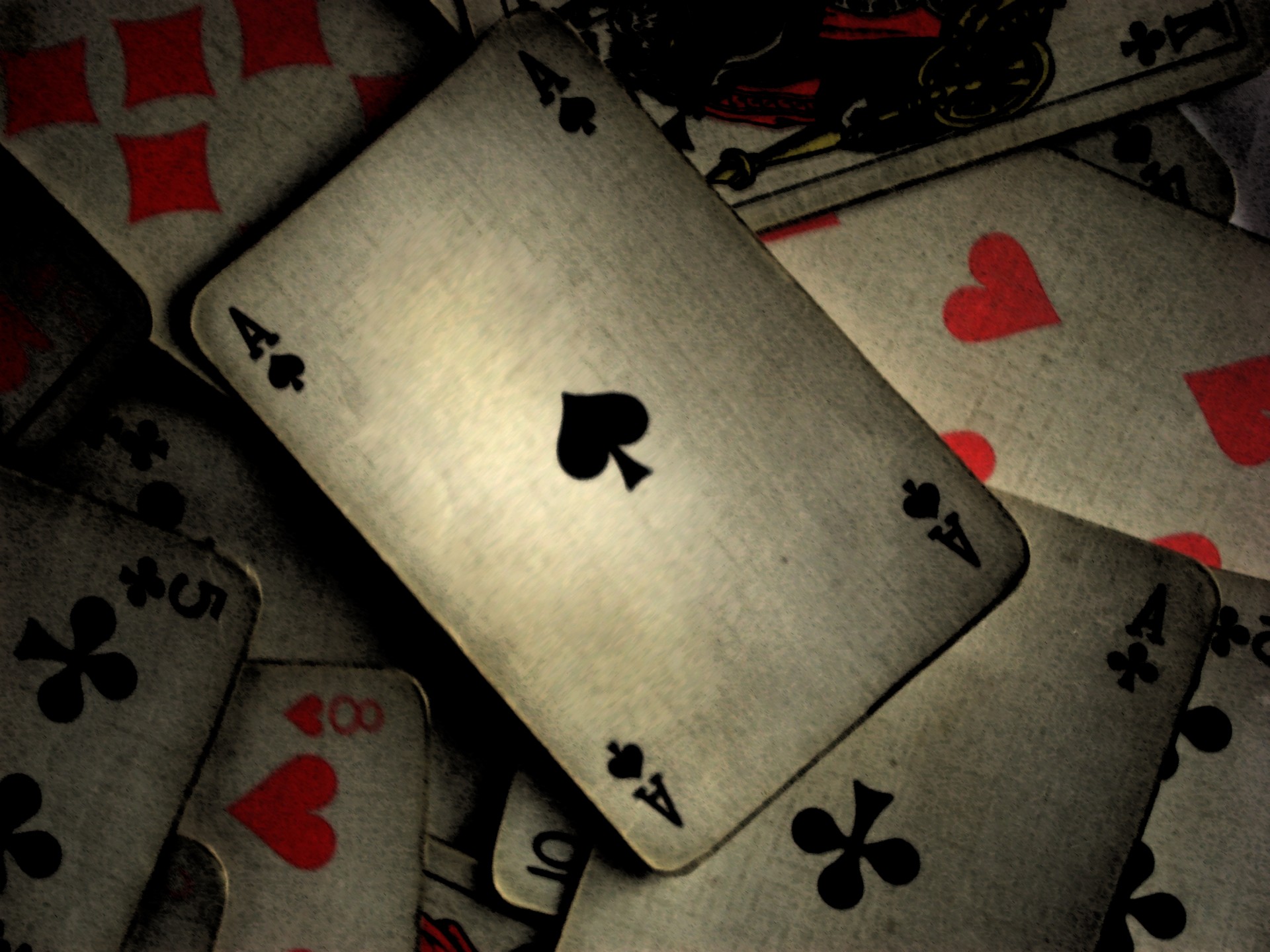 cartas poker gris