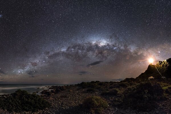 Hermosa imagen de una galaxia en el espacio