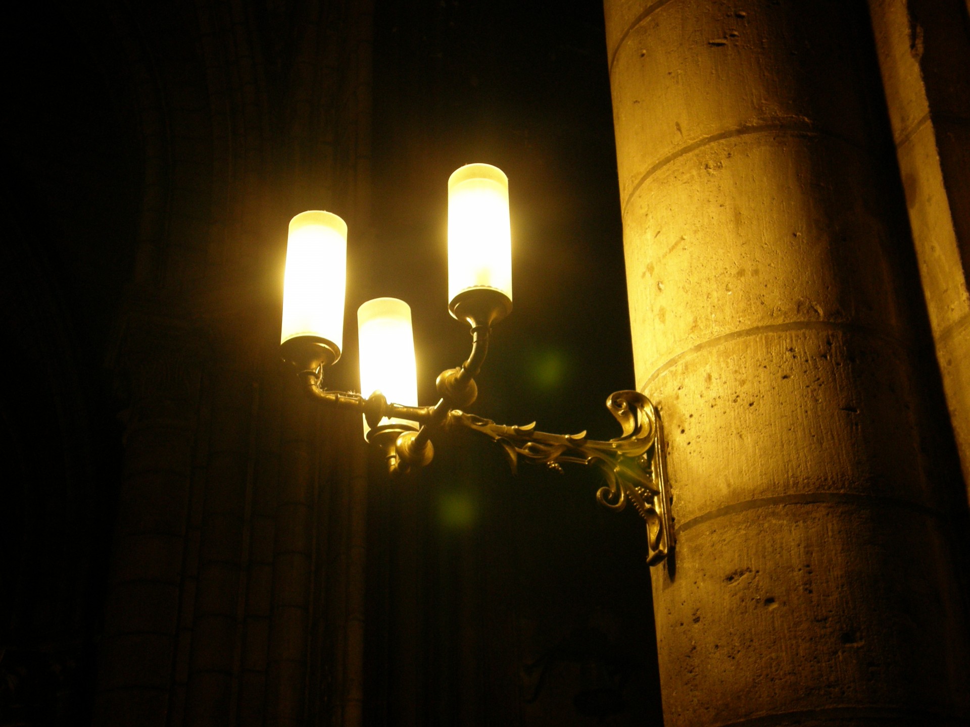 lanterna luce lampada tempio gotico