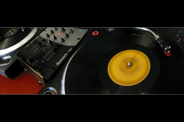 Platines avec disques Vinyles