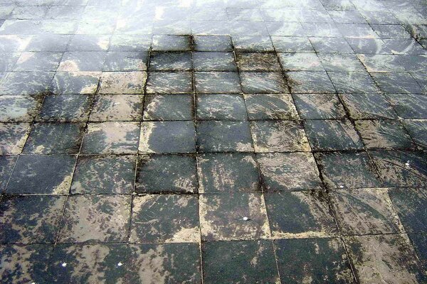 Stone tile luggage on the road