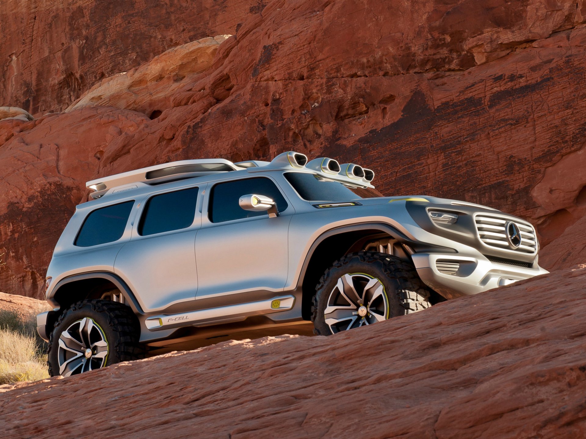 mercedes-benz ener-g-force concetto suv 4x4 mercedes montagna