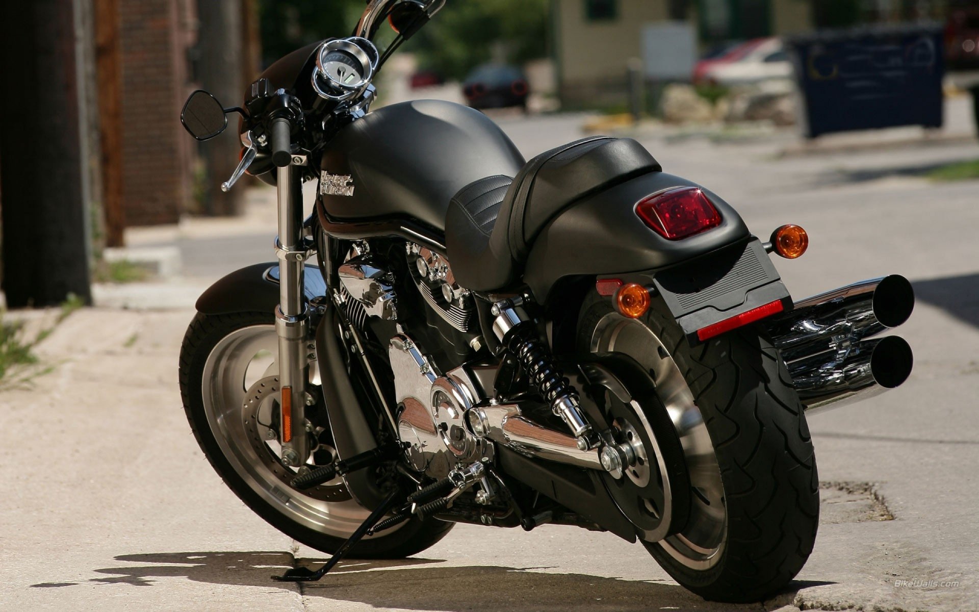 harley-davidson bike road