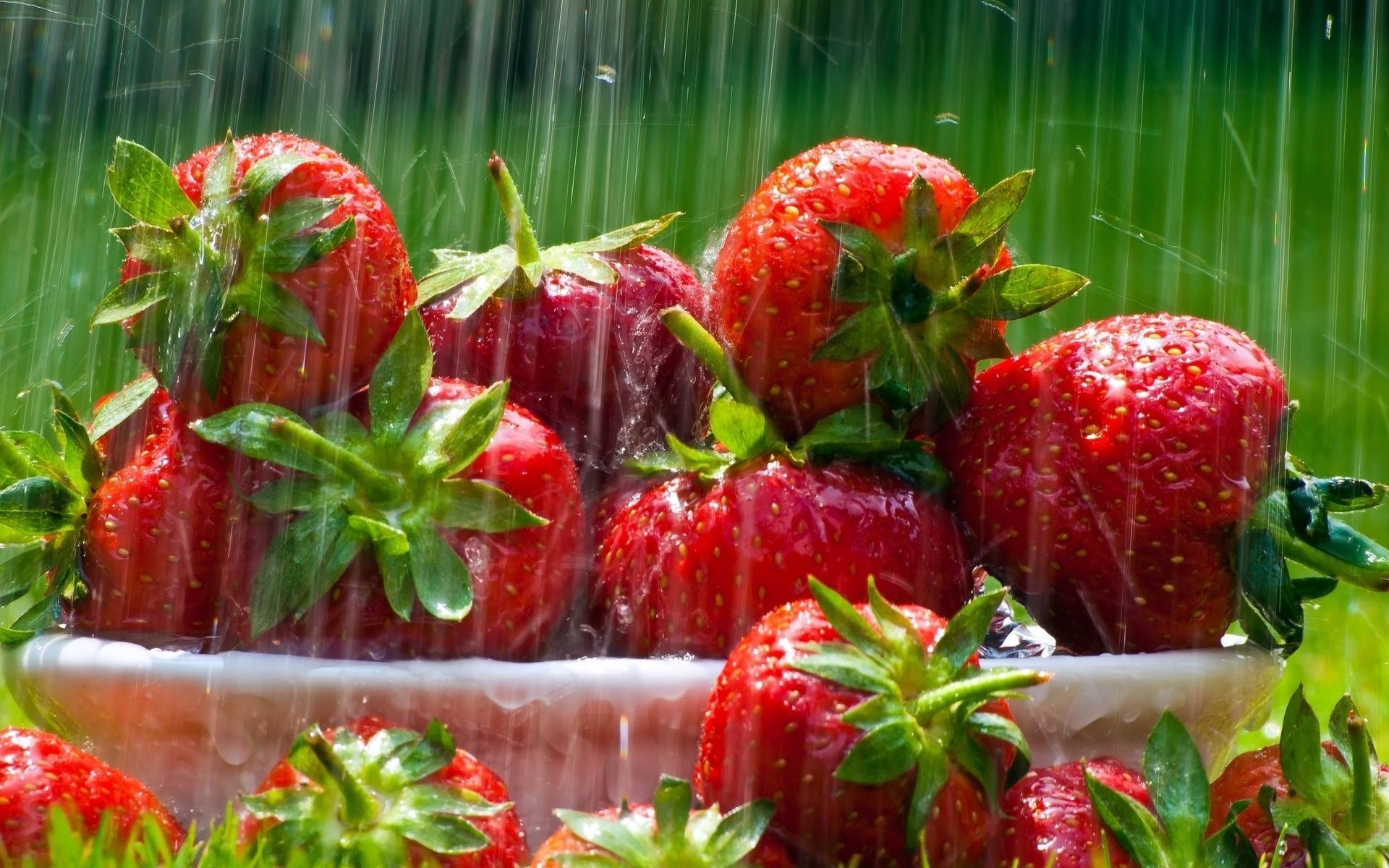 fraise fruits fond baies été loisirs eau gouttes humeur