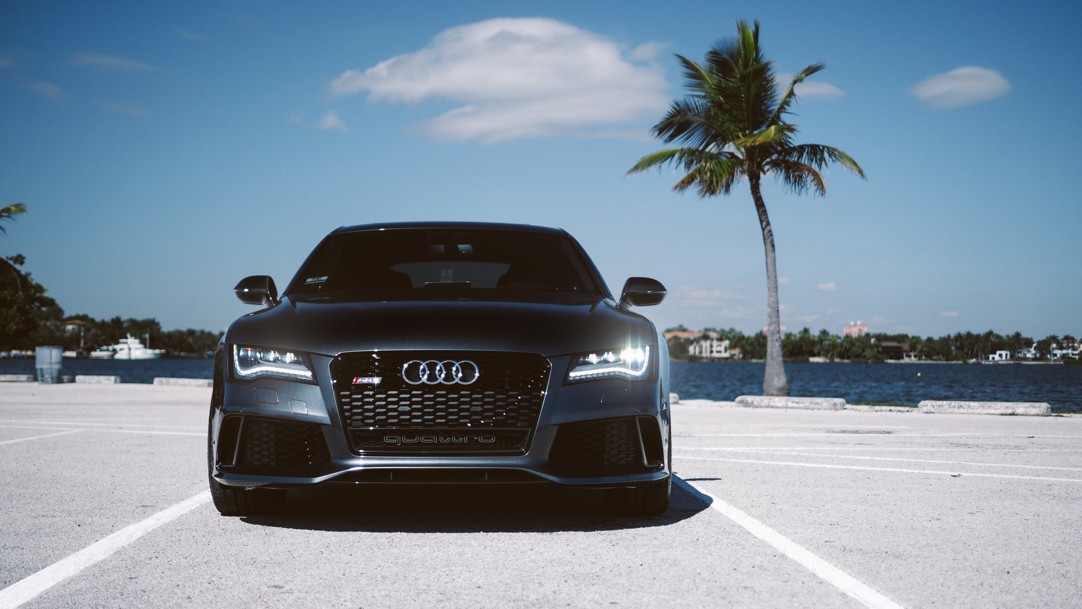 audi rs7 parking