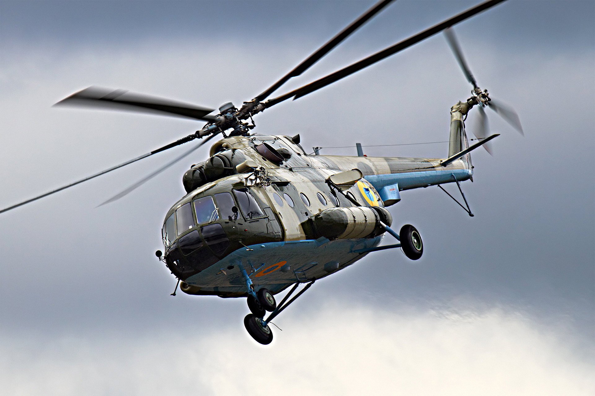 ucrania palas helicóptero mi 8