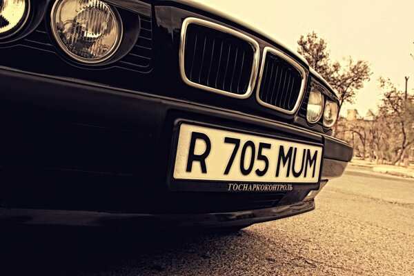 Old bmw on Russian roads