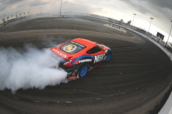 Coche de carreras nissan Drift