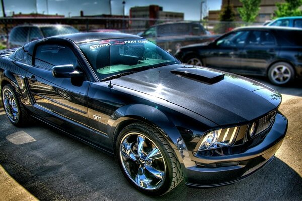 Ford Mustang noir