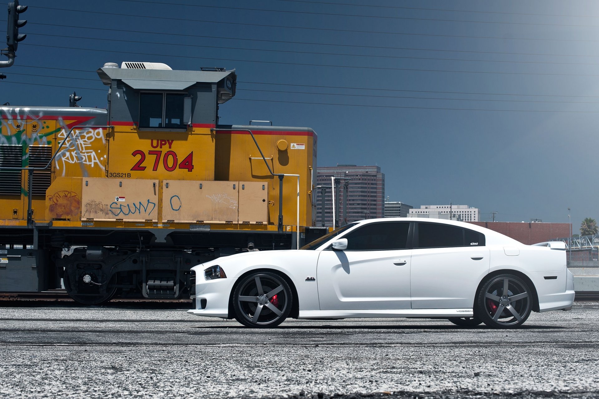 dodge charger srt8 white wheels railway dodge charger srt tinted profile wheels train sky