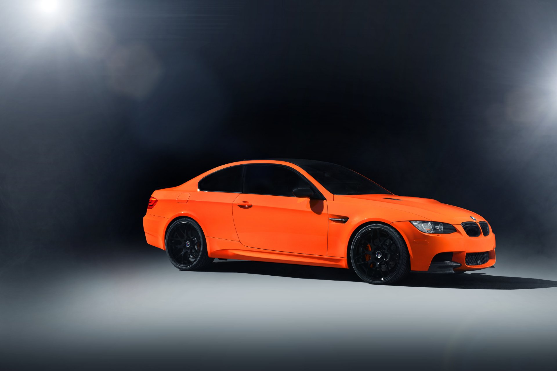 bmw m3 e92 orange vorne bmw licht blendung