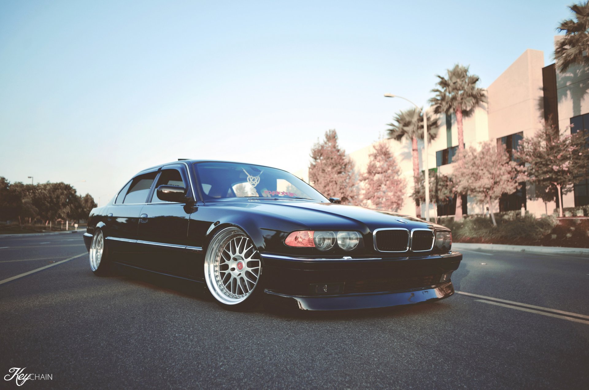 bmw e38 750il bmw classic tuning stance road