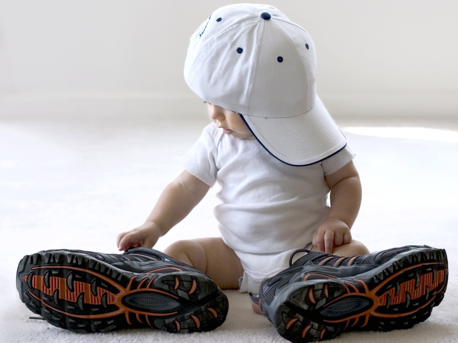 bambino berretto scarpe da ginnastica grande