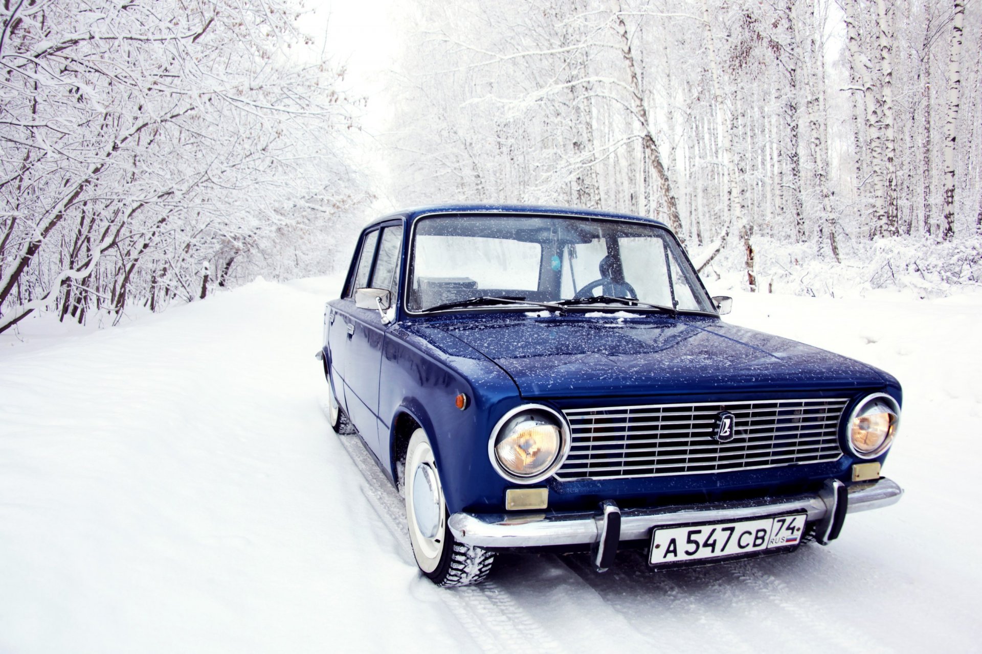 vaz penny lada lada blau winter schnee wald