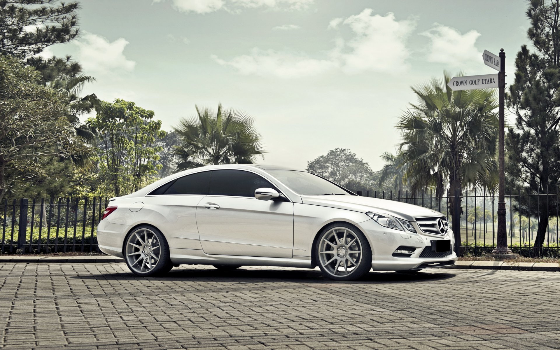 mercedes-benz e-class coupe mercedes coupé auto