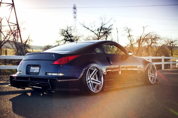 Photo of a nissan 350z in the countryside