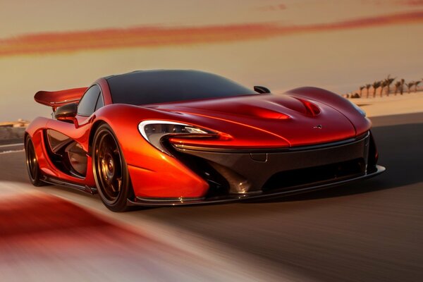 Vous voulez une supercar orange alors vous ici