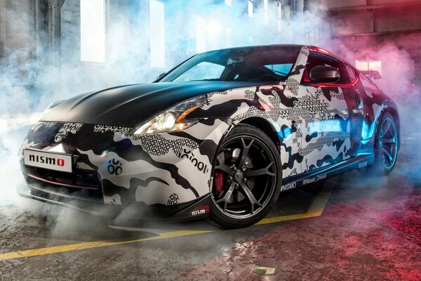 Incroyable avant nissan nismo 370Z