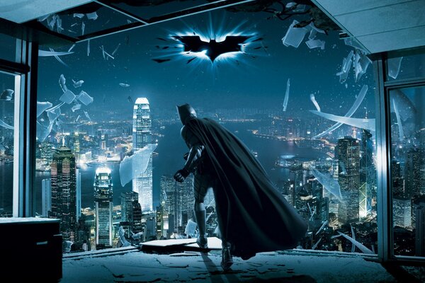 Batman. Vista della città notturna