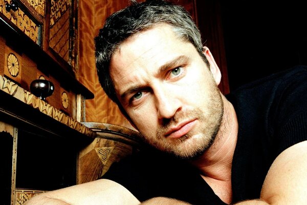 Gerard Butler, qui joue les muscles du film 300 spartiates 