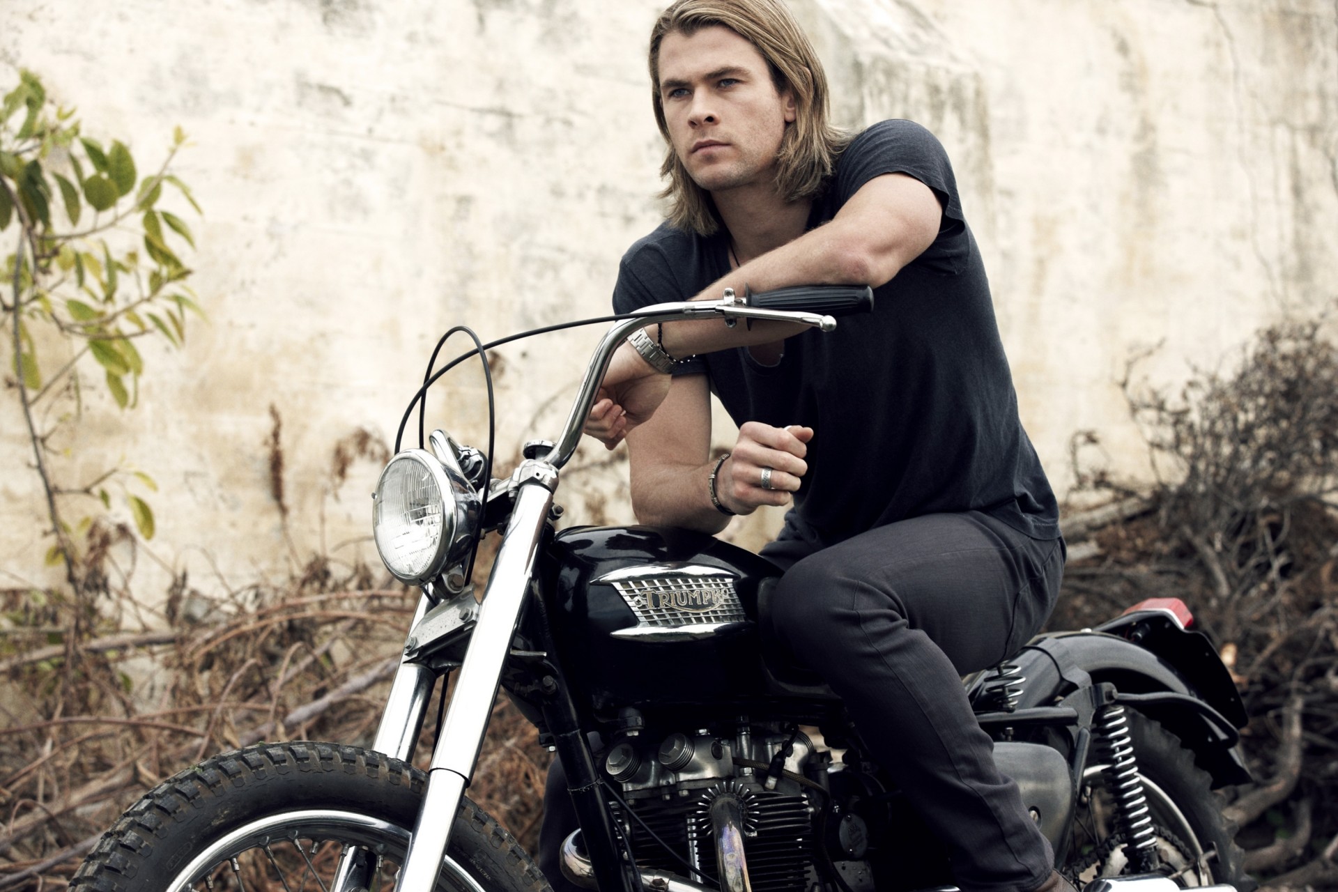 chris hemsworth attore