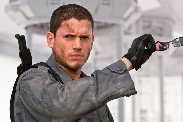 El actor de la película Resident Evil Chris Redfield