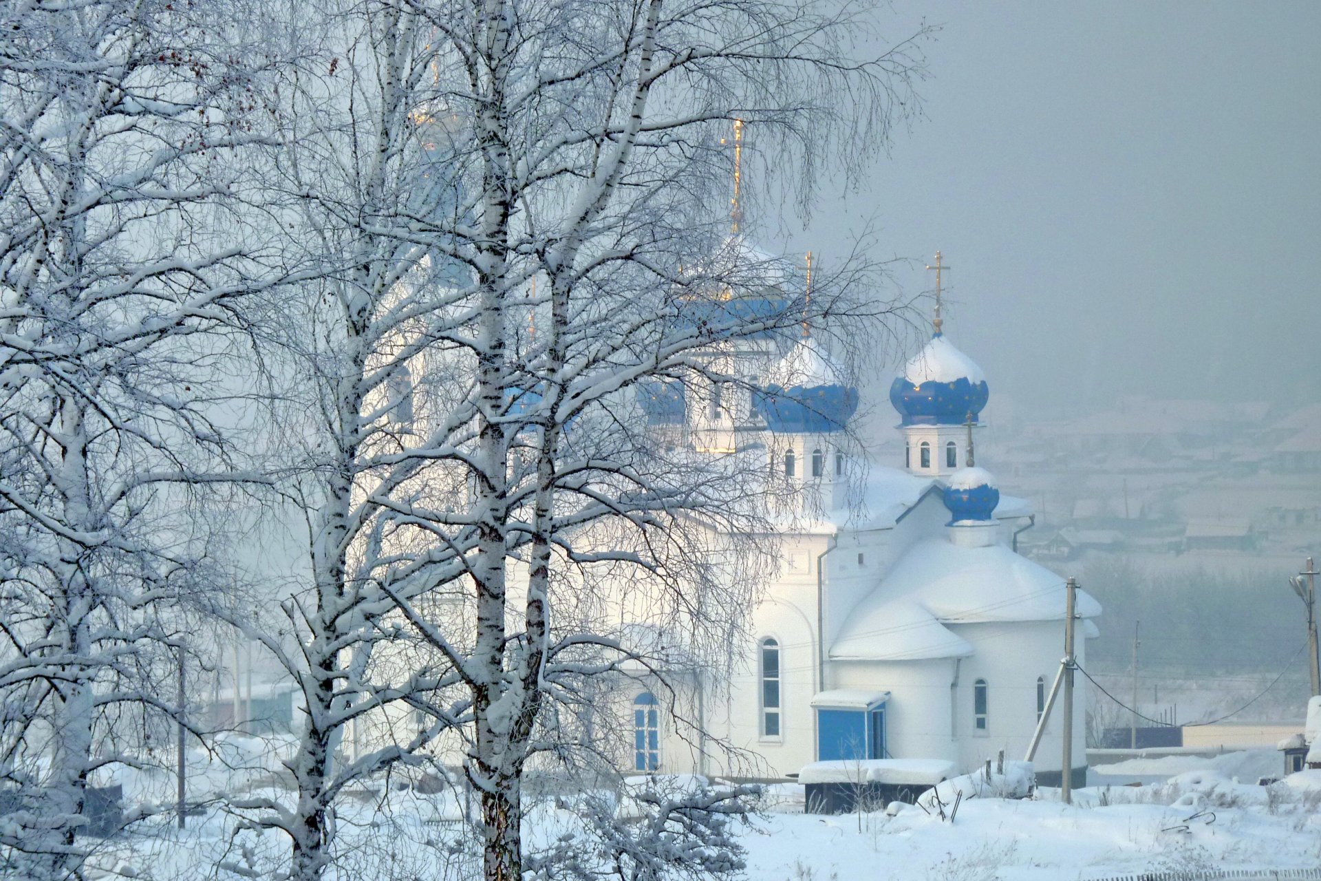 церковь зима снег