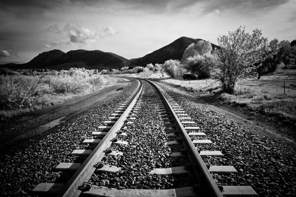 Ferrocarril directo a las montañas