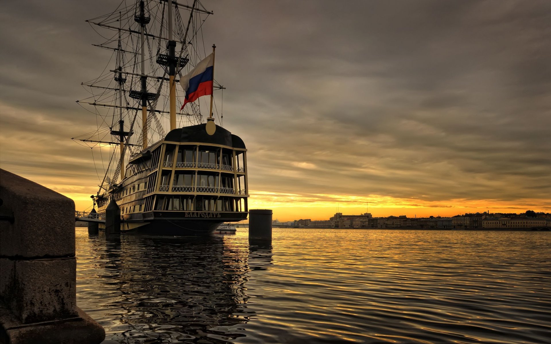 river ship st. petersburg peter