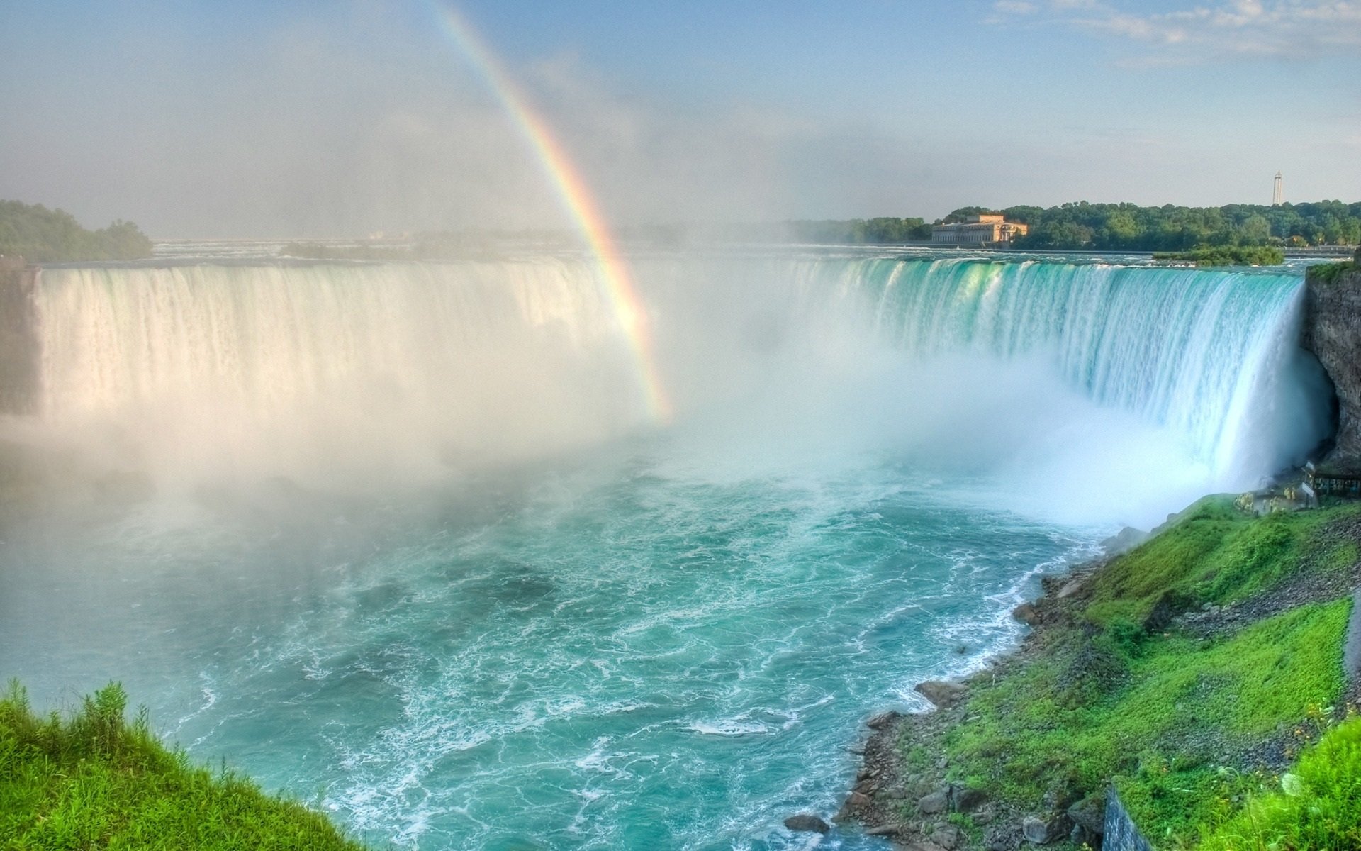 cascade arc-en-ciel bruit brume