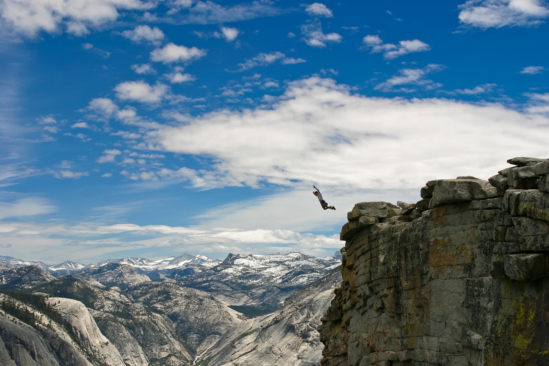 situazioni salto montagne uomo ragazzo