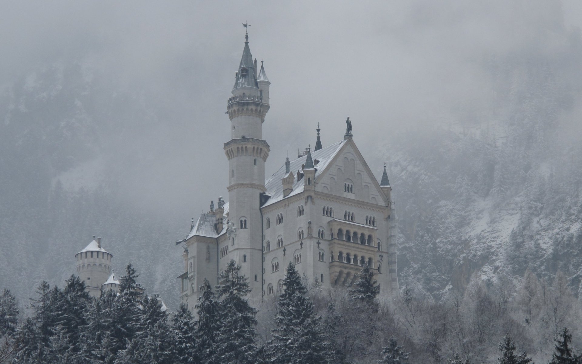 château hiver neige montagnes