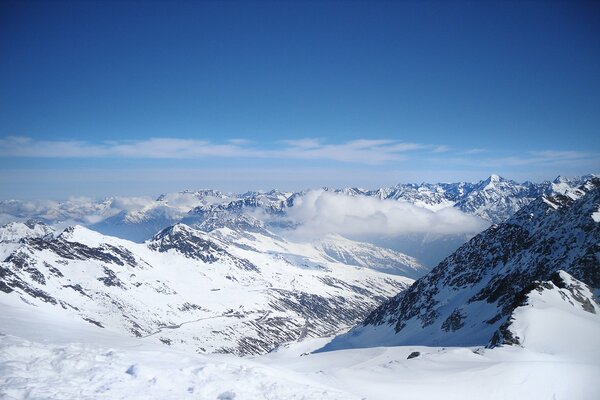 Was könnte besser sein als schneebedeckte Berge