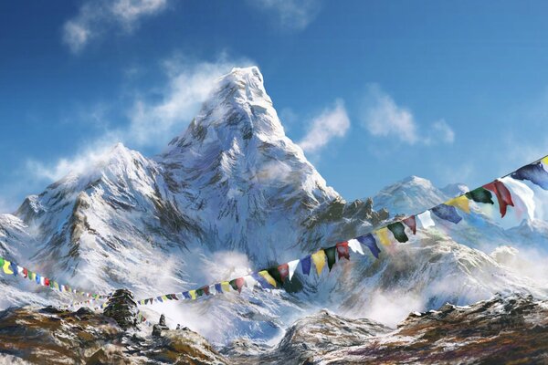 Mnrzhestvo de drapeaux multicolores sur le flanc de la montagne