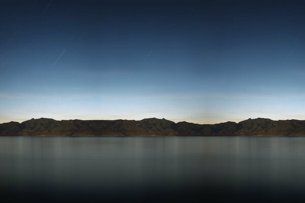 Paysage délicat. Image sombre de la nature