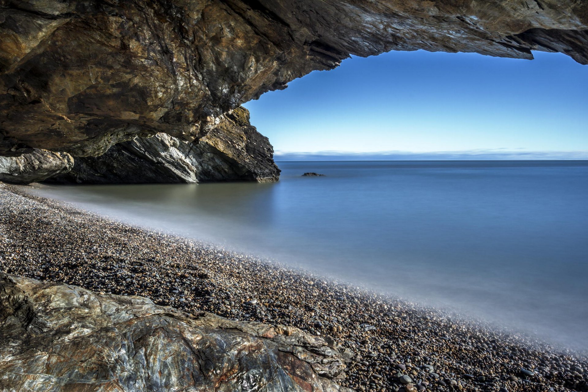felsen ufer strand meer kiesel