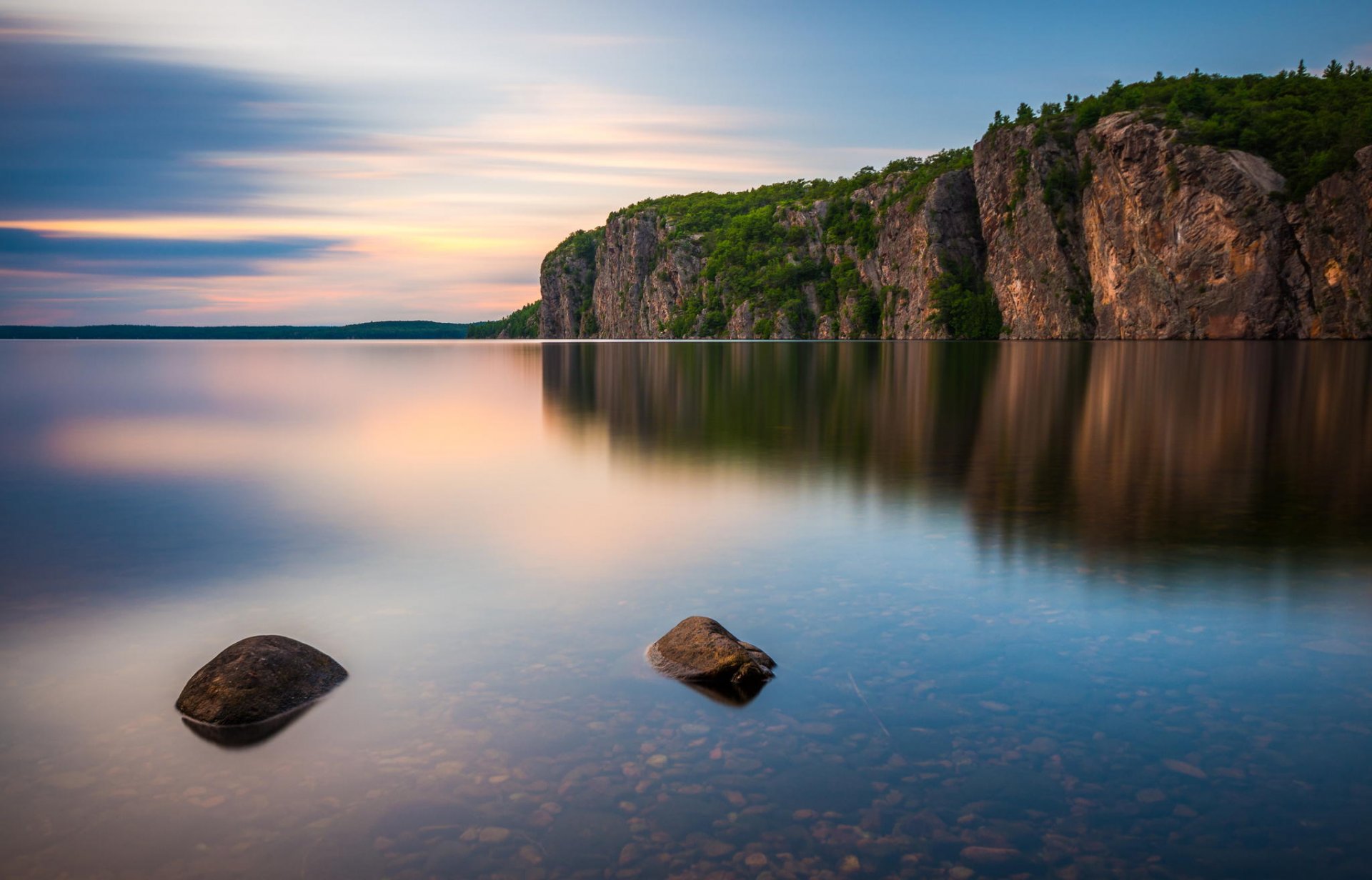 natur see berge felsen wald