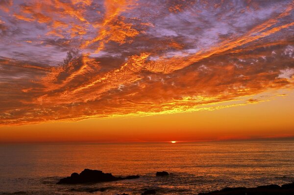 Puesta de sol en el mar