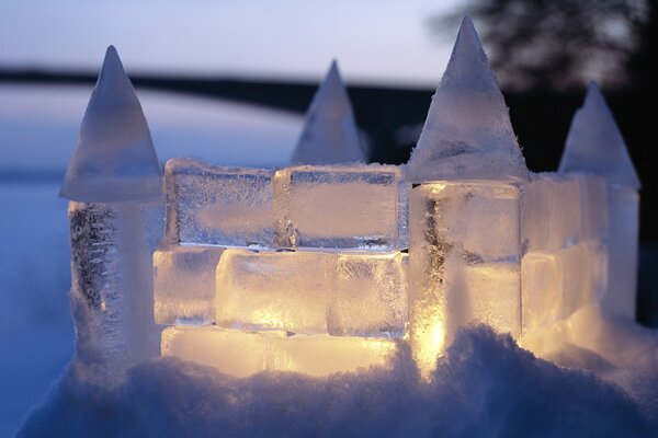 Figurines de château de glace en plein air