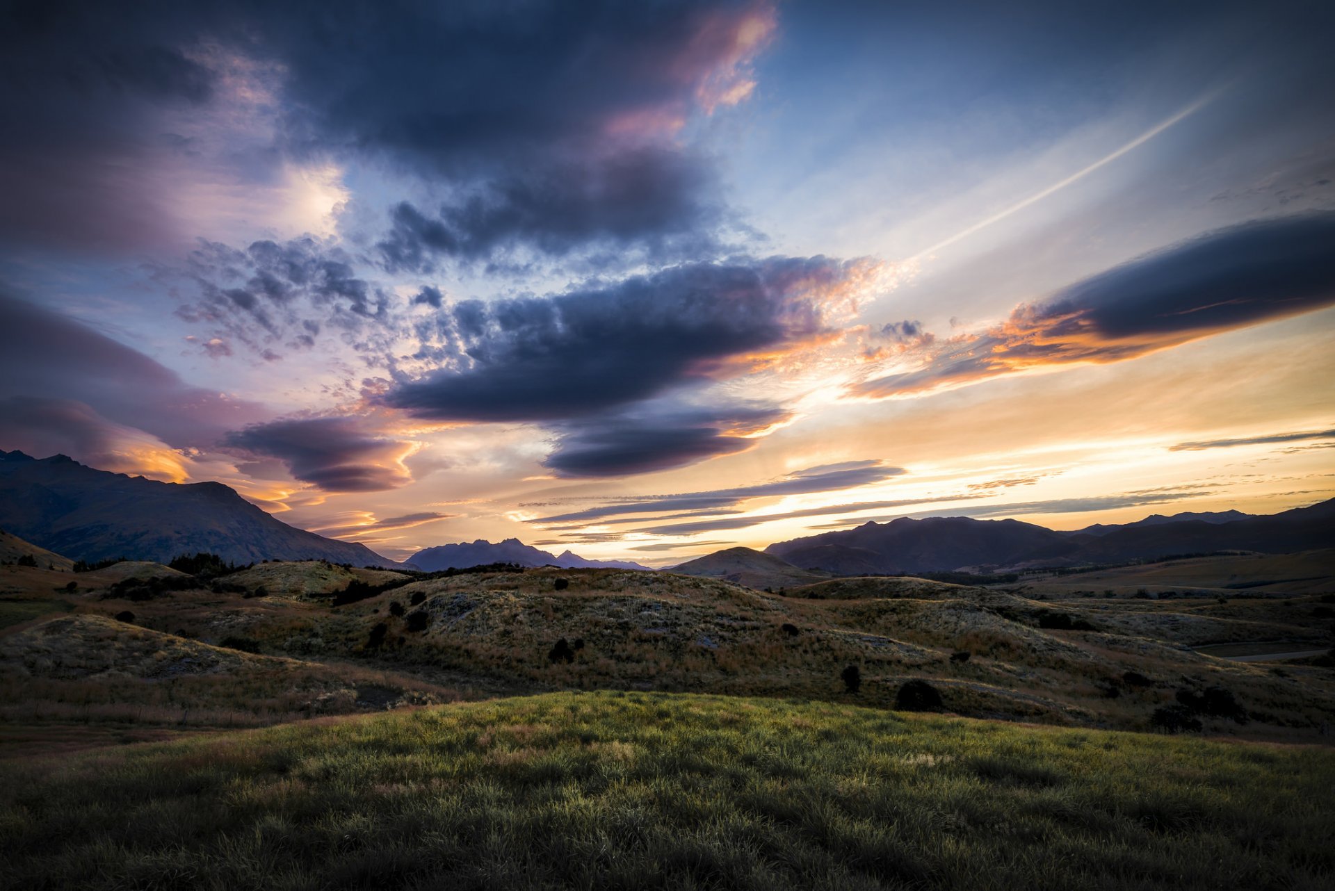 nueva zelanda montañas colinas mañana amanecer