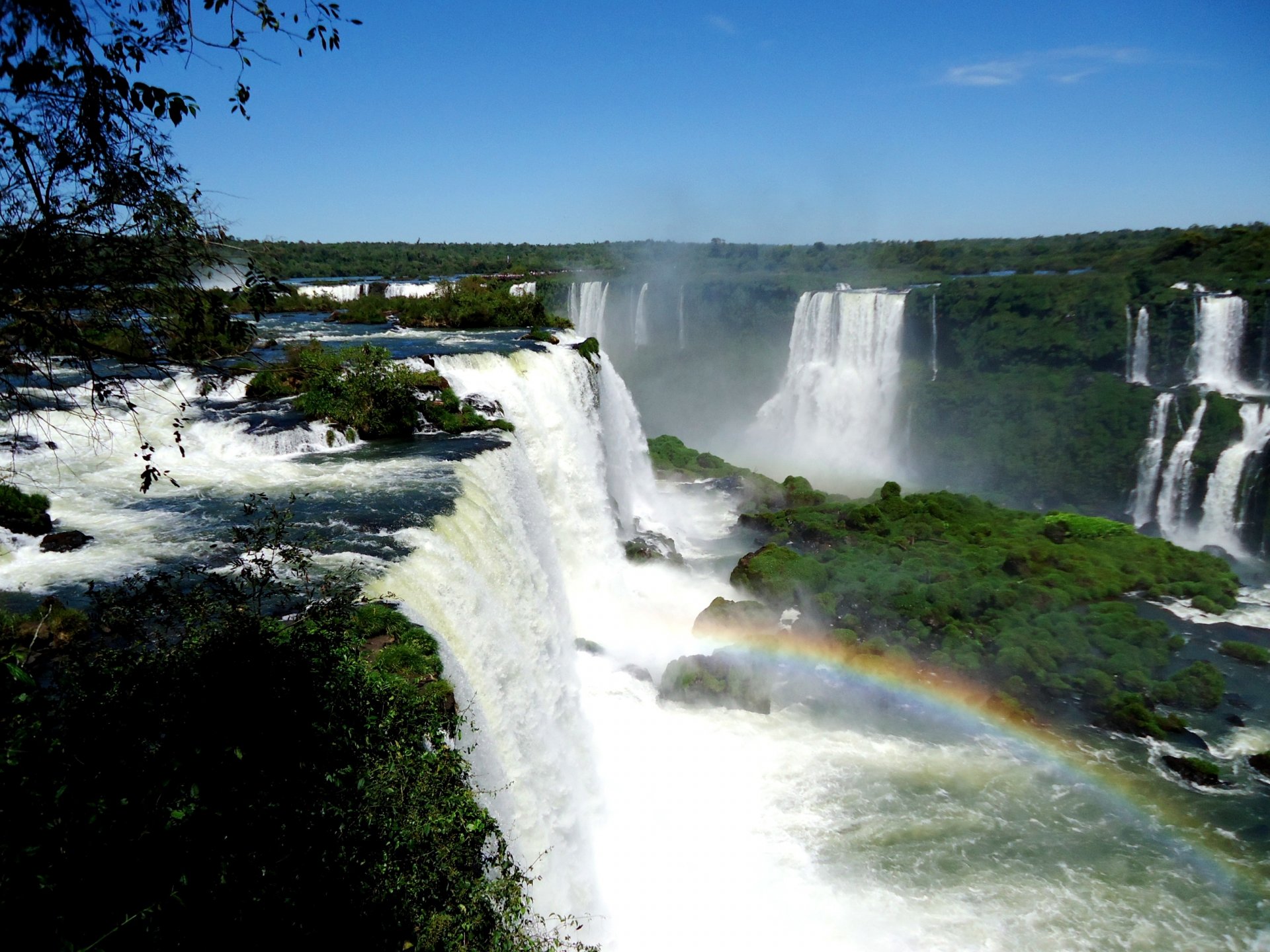 iguazu-wasserfall katarathas del iguazu spritzer regenbogen