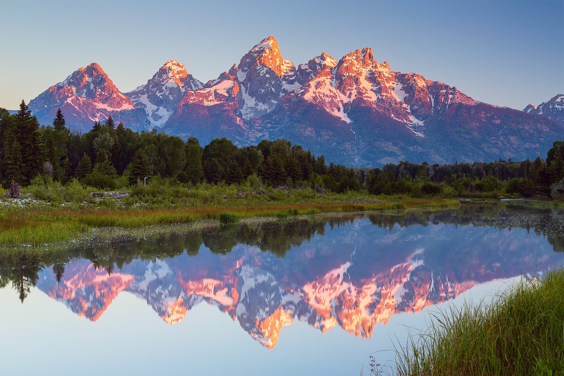 united states wyoming national park grand-titon schwabachers landing mountain forest water clouds sky reflection early in the morning summer july