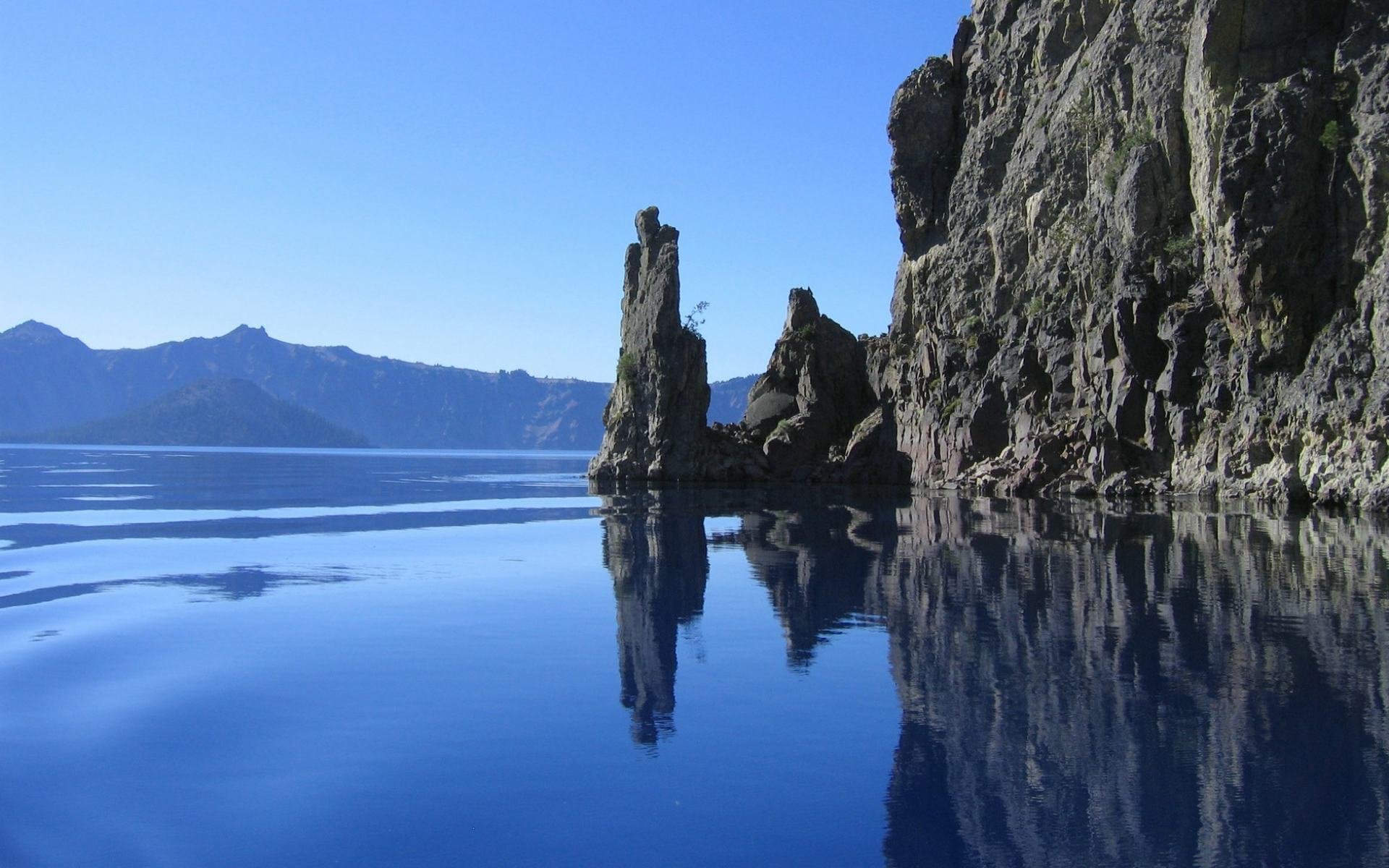 góry skały jezioro niebo natura