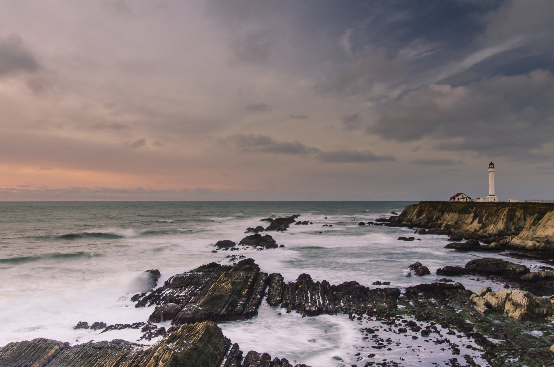 point arena faro california costa del pacífico highway rocks rocks condado de sonoma wine country flumeville isa océano faro rocas