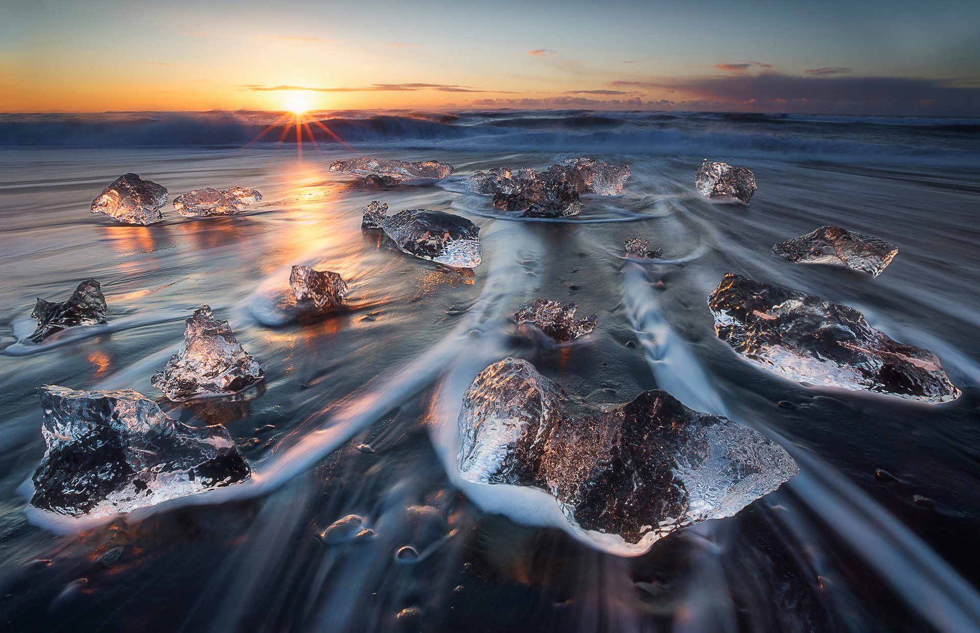 breiðamerkurjökull parque nacional vatnajökull vatnajökull islandia marea olas marzo