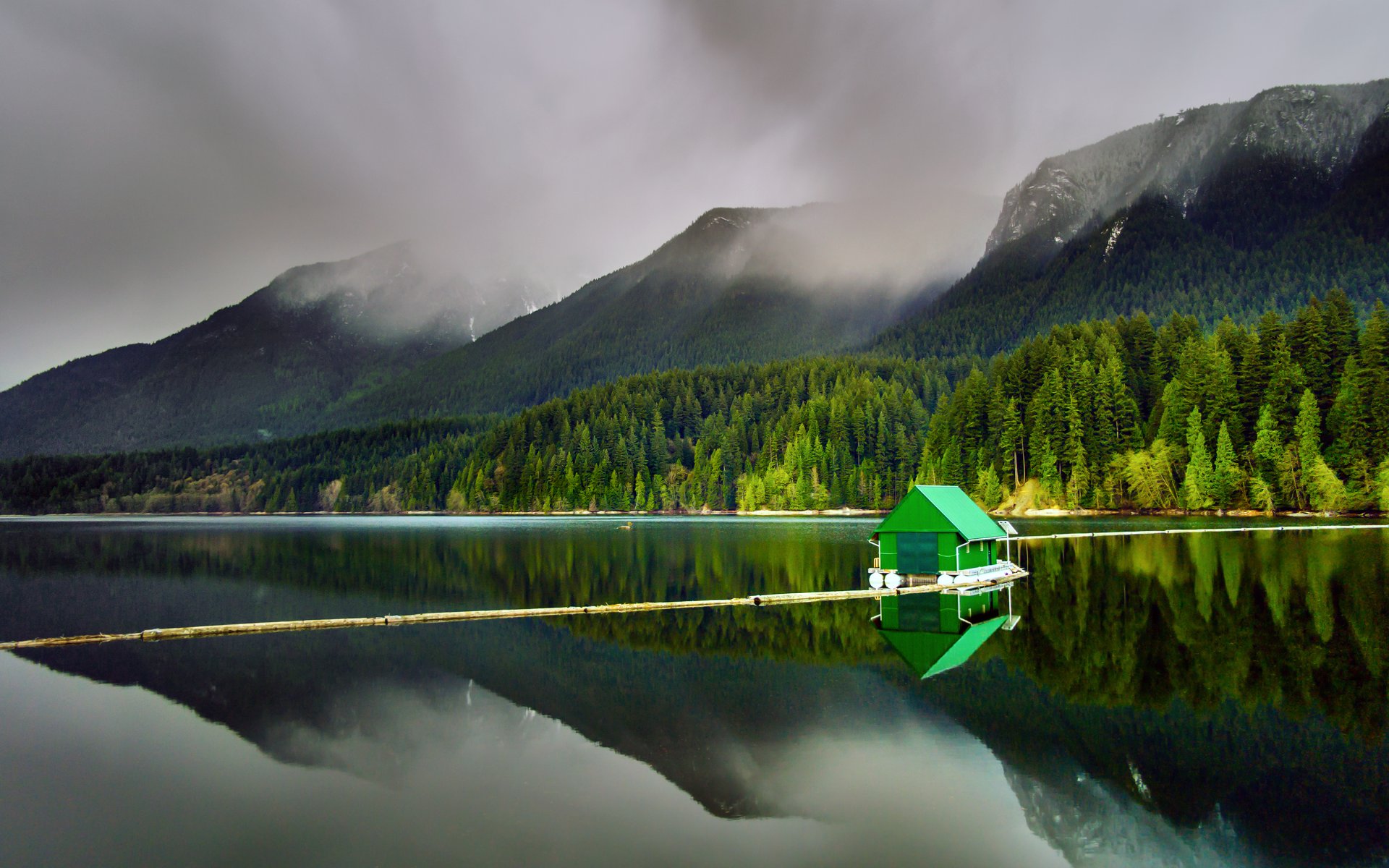 kapilano see north vancouver british columbia see wald berge natur