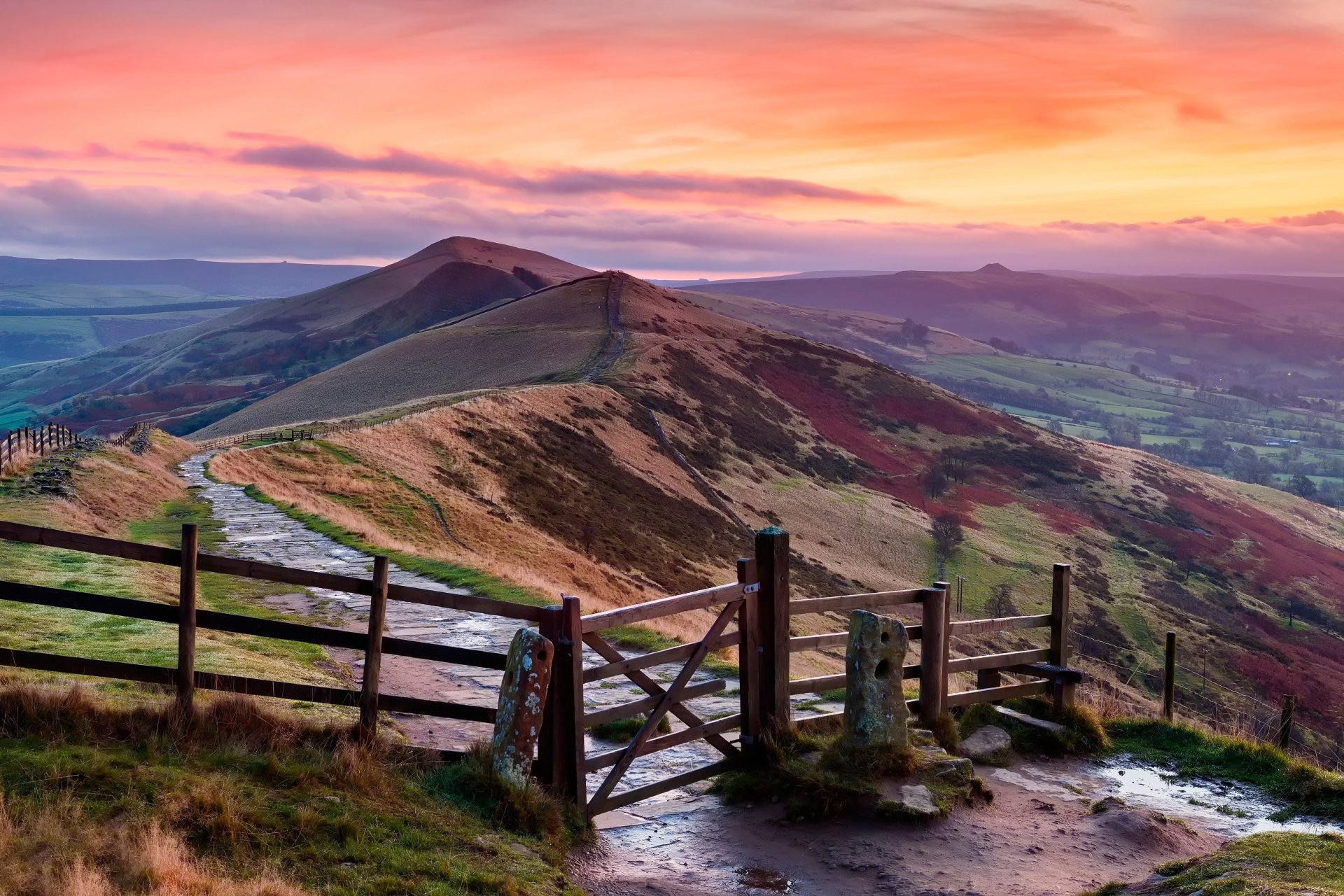 peak district inglaterra colinas