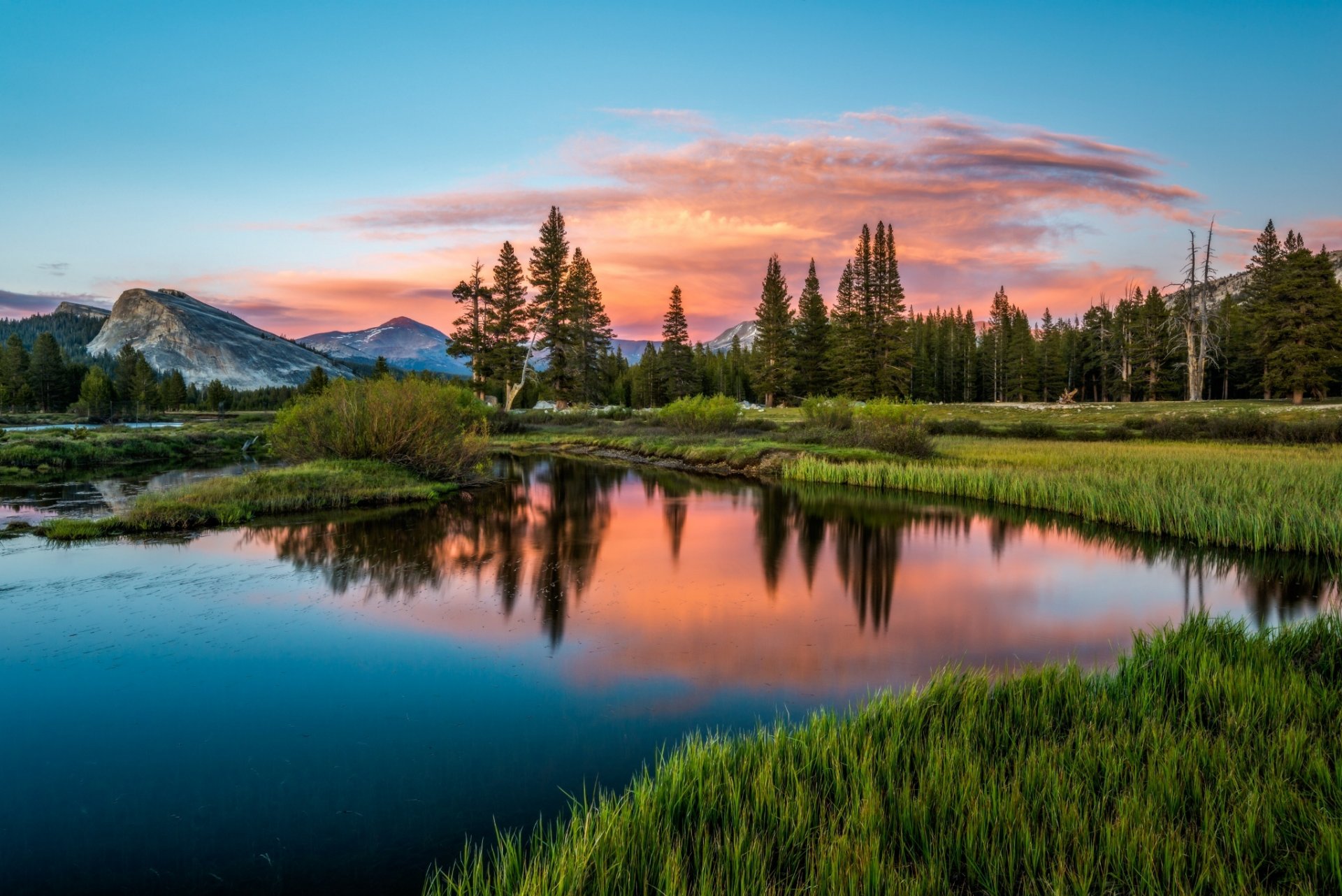 sonnenuntergang natur berge see wald