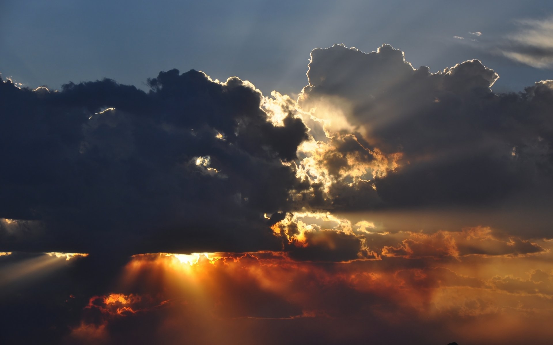 ciel nuages soleil